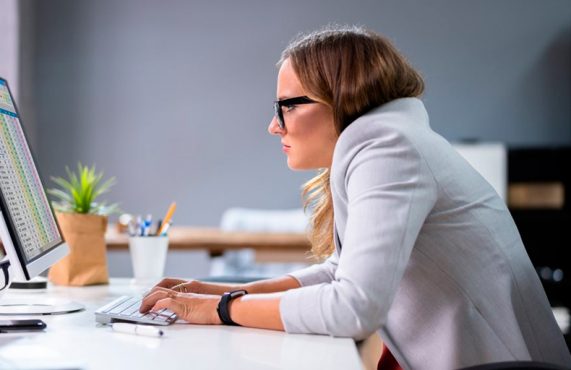 corretor postural para dor nas costas